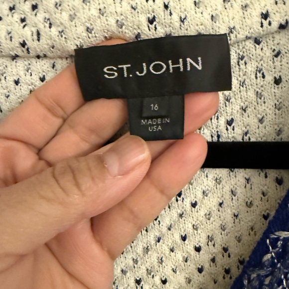 St. John Black and Cream Knit Cardigan - Picture 3 of 4